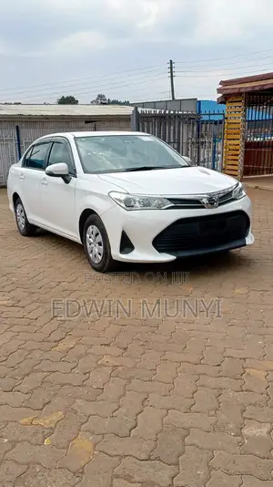 Toyota Axio 1.3 X 2WD 2018 White