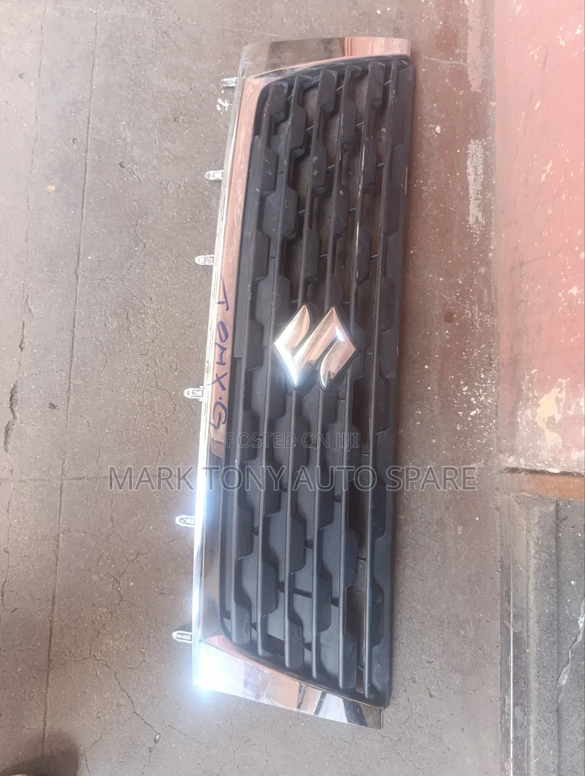 Suzuki Wagonr 2014 Front Grill 