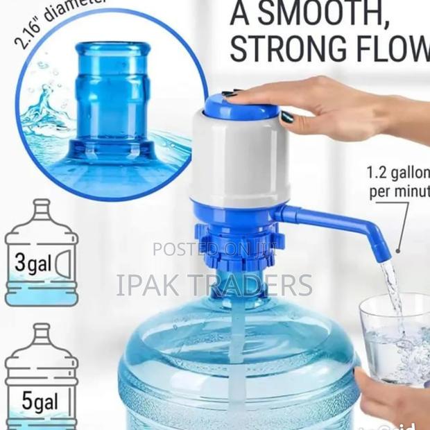 *Manual Water Pump* -Material Plastic