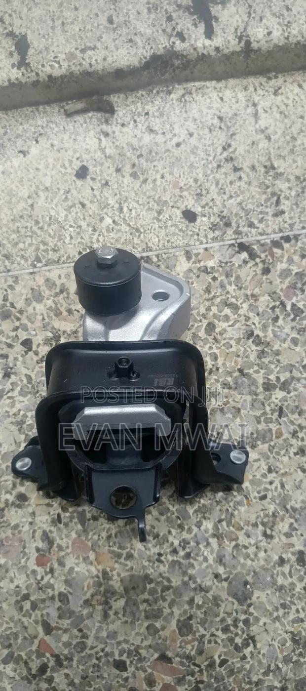 Probox Old Model Engine Mounting - main view