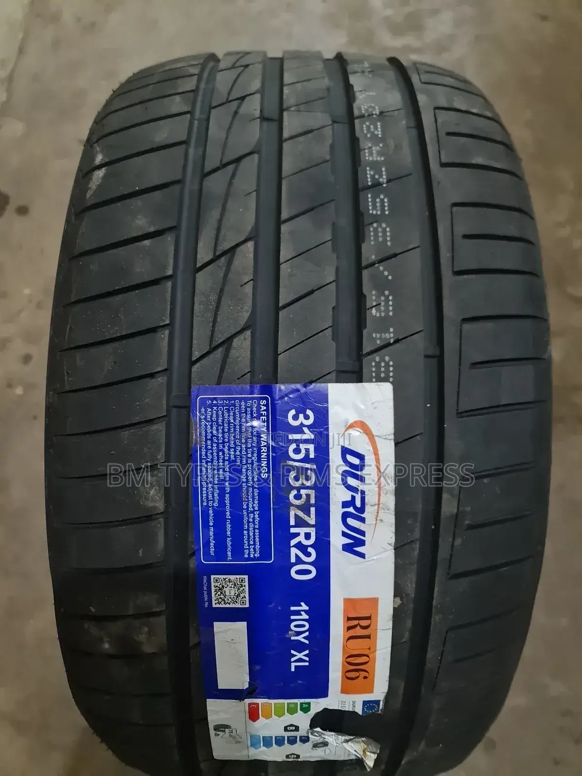 315 /35 R20 Durun Tyres.