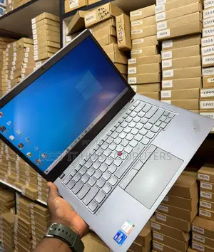 Laptop Lenovo ThinkPad T14 G2 16GB Intel Core I7 SSD 512GB