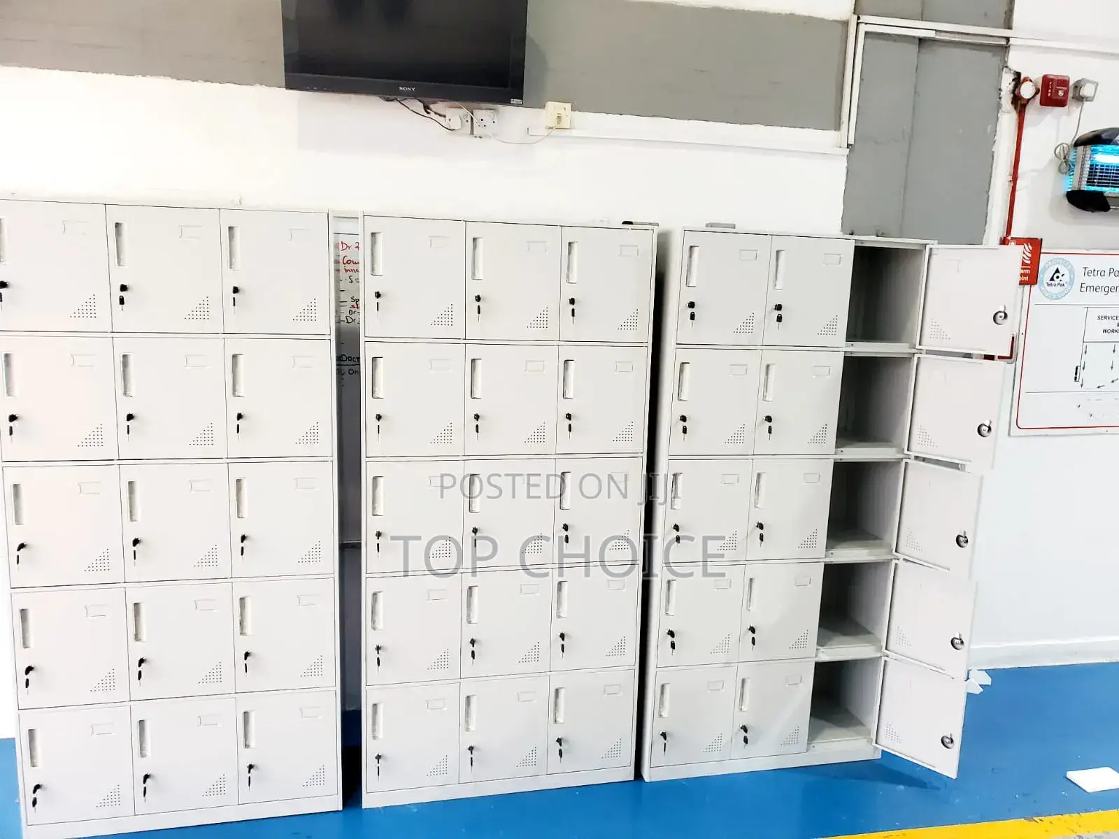Premium 15 Cabinet /Gym Compartments
