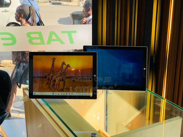 Laptop Microsoft Surface Pro 3 8GB Intel Core I7 SSD 256GB - thumbnail 2