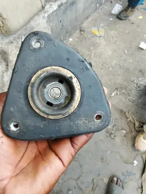 Nissan Lafesta Shock Mounting