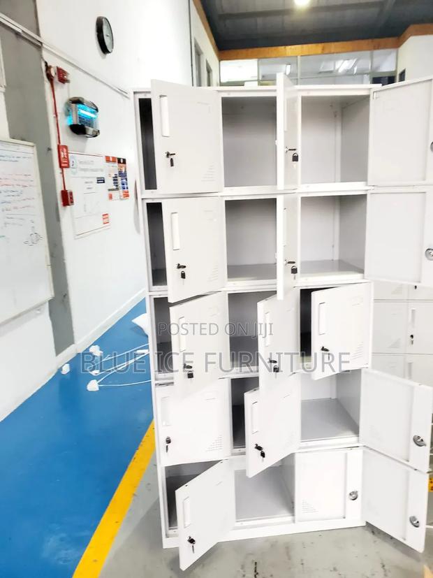 15lockable Gym Cabinet - thumbnail 4