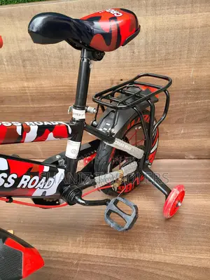 12” Boys Training Bike – With Basket Trainer Wheels