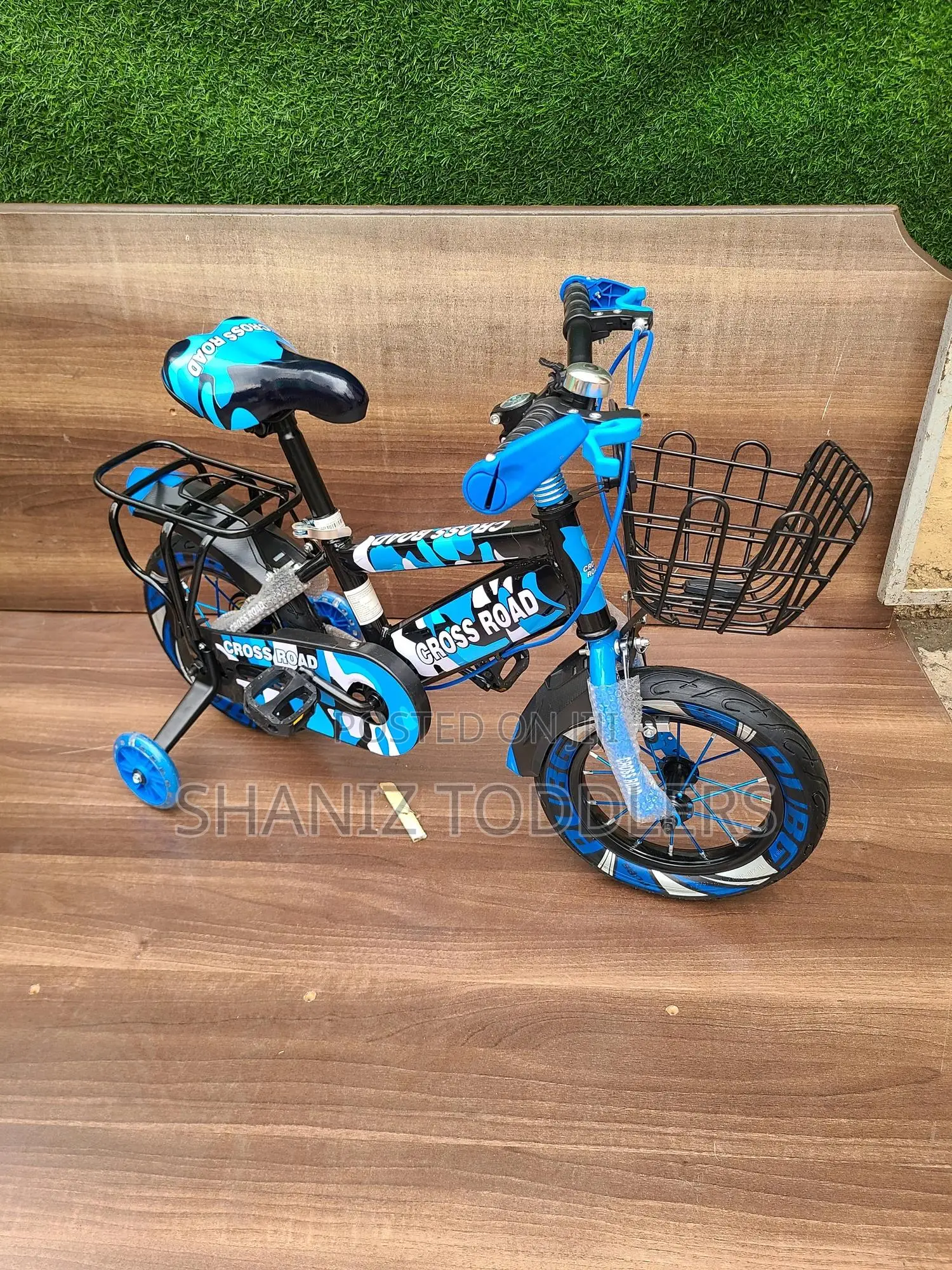 Boys Bicycle – 12” Training Wheels, Fun Design