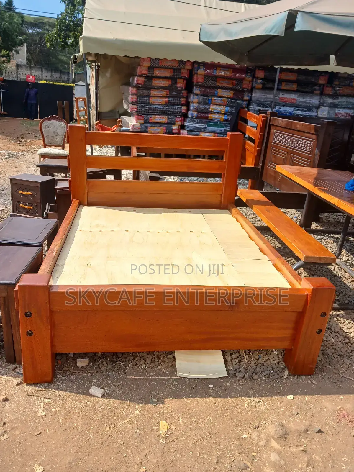 Mahogany Bed 5 by 6