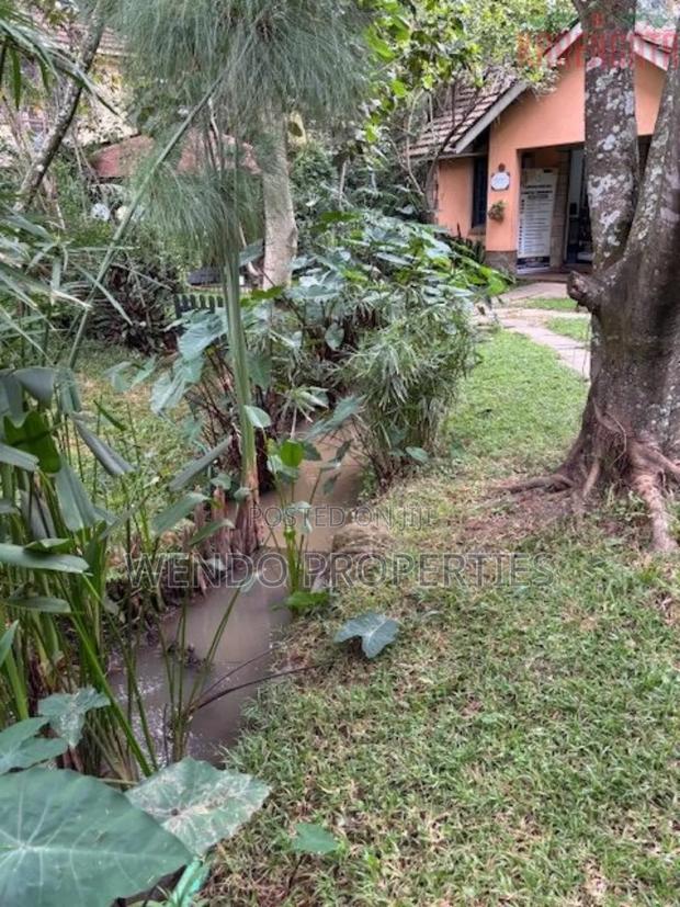 Commercial Space - thumbnail 3