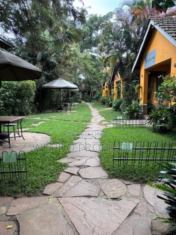 Commercial Space - thumbnail 8