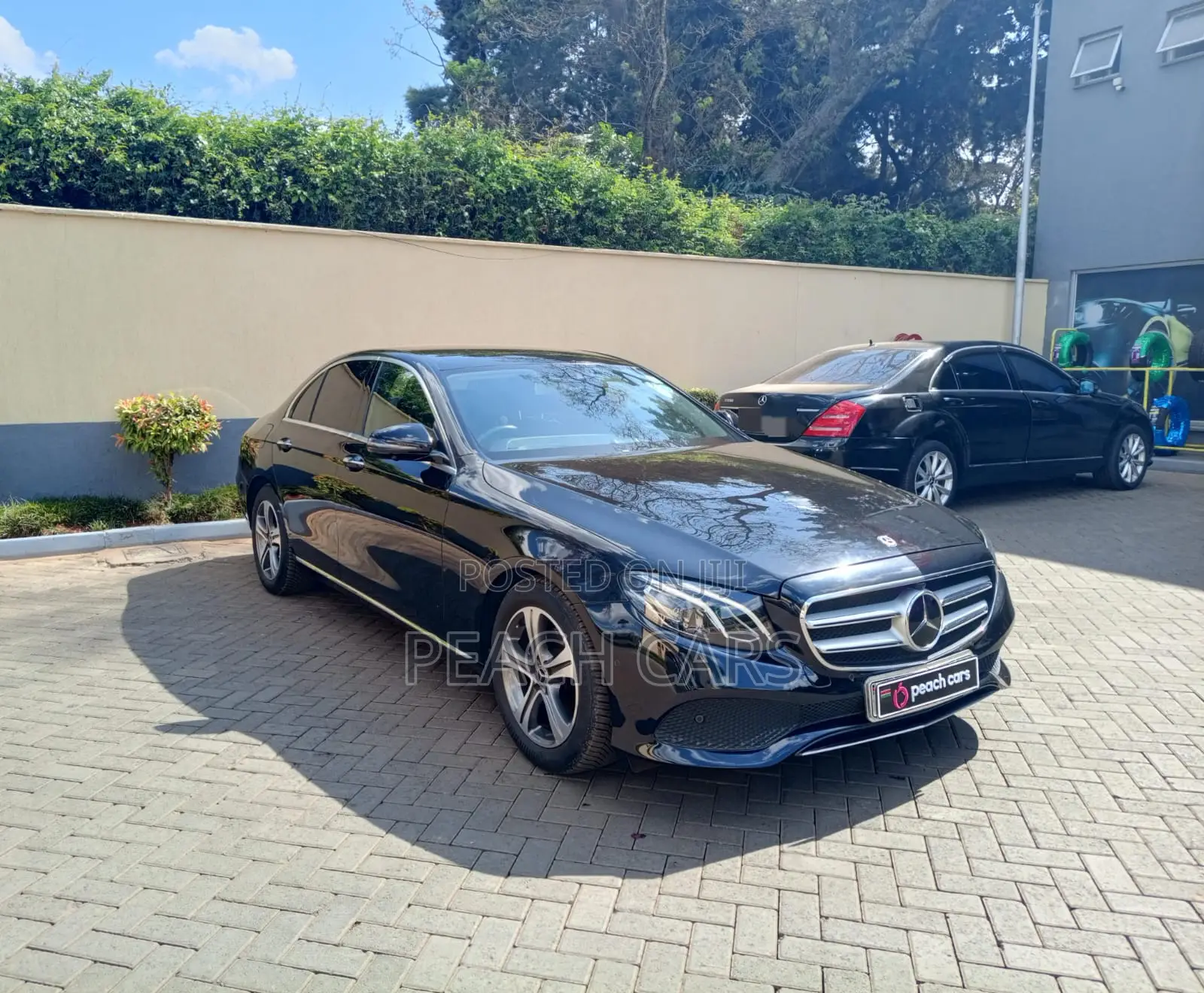Mercedes-Benz E200 2018 Black