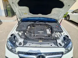 Mercedes-Benz E200 2018 White