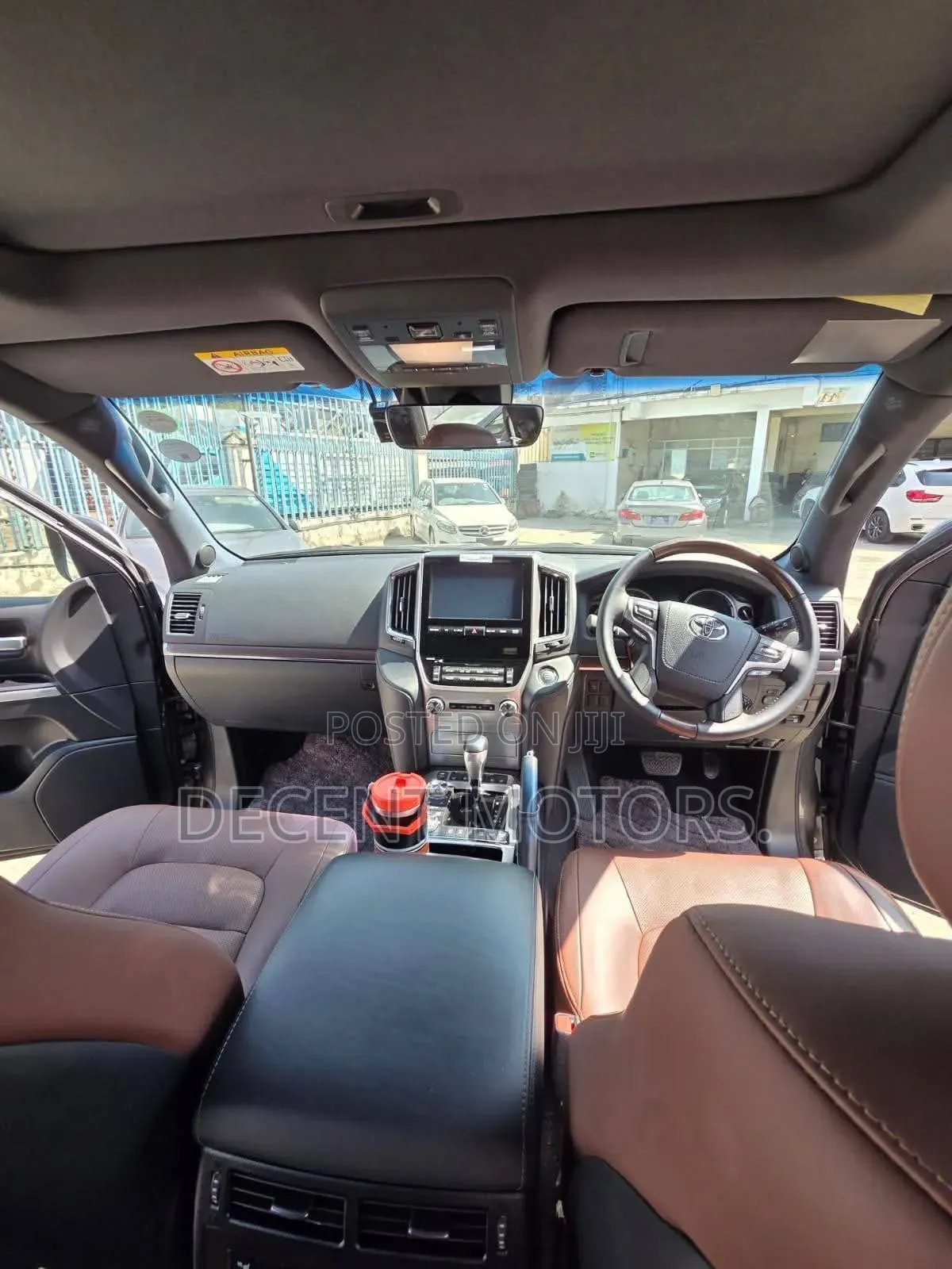 Toyota Land Cruiser 4.6 V8 ZX 2019 Gray