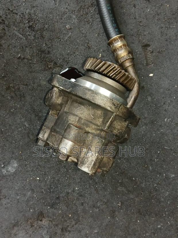 Power Steering Nissan Caravan E25 - thumbnail 3