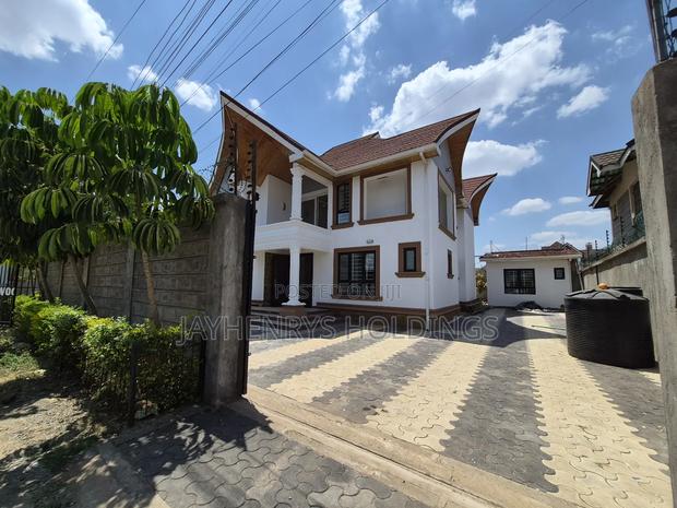 5bdrm House in Kamakis for sale - thumbnail 3