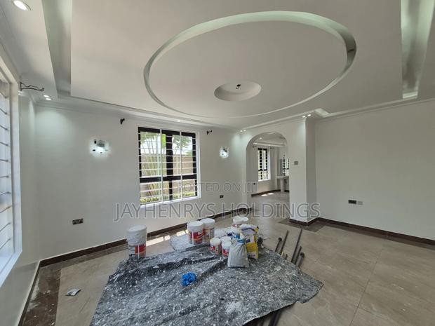 5bdrm House in Kamakis for sale - thumbnail 5