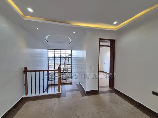 5bdrm House in Kamakis for sale - thumbnail 16