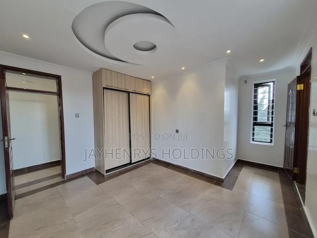 5bdrm House in Kamakis for sale - thumbnail 18