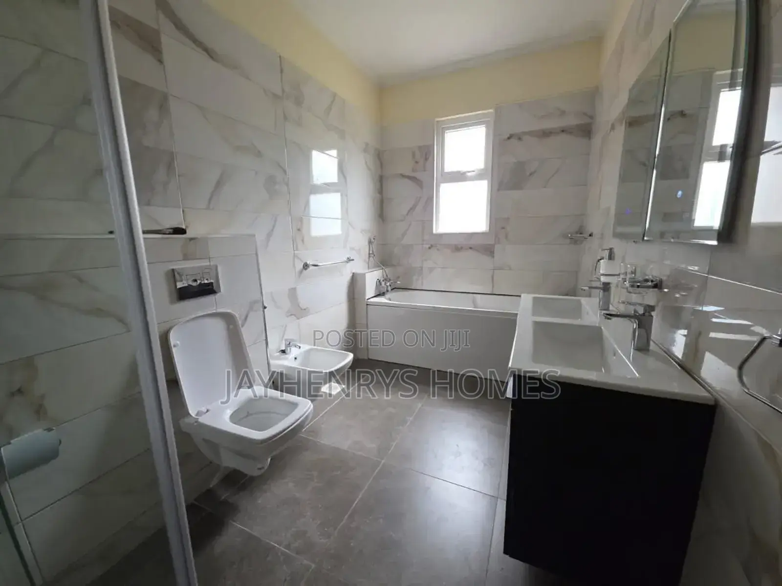 4bdrm House in Runda for rent