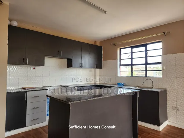 3bdrm Apartment in Ruaka for rent