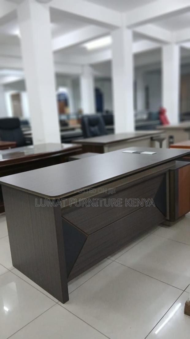 Gray 1.8m Advance Office Desk - thumbnail 3