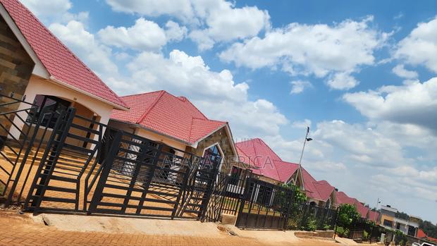 3bdrm Bungalow in Batian Estate, Kenyatta Road / Theta for rent - thumbnail 3