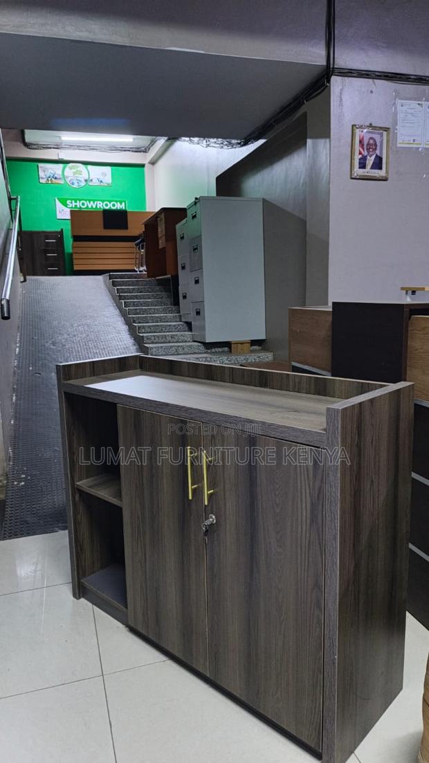 Modern Storage Wooden Credenza - thumbnail 3