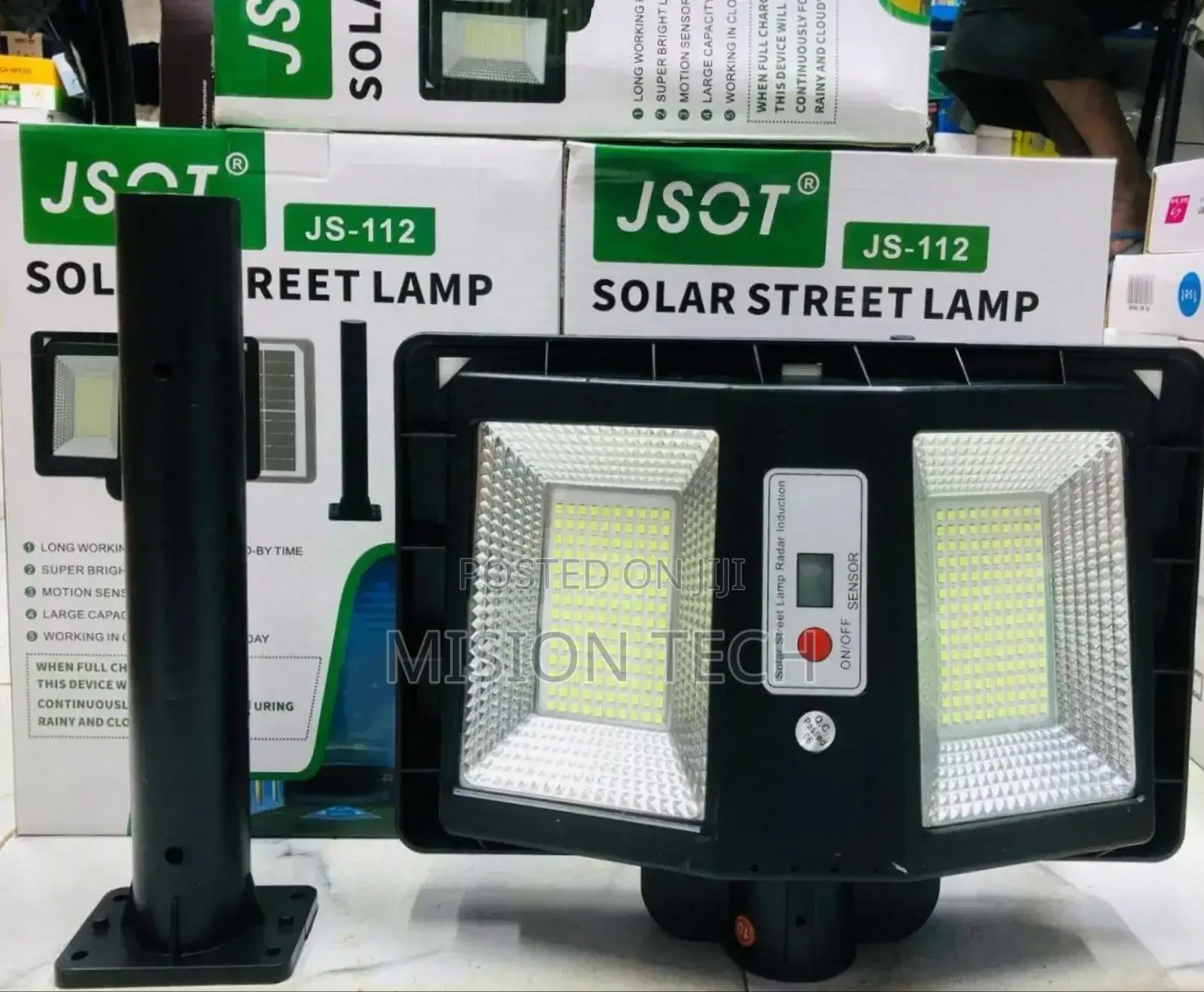 Js 112
200w Solar Street Light With Pole
 