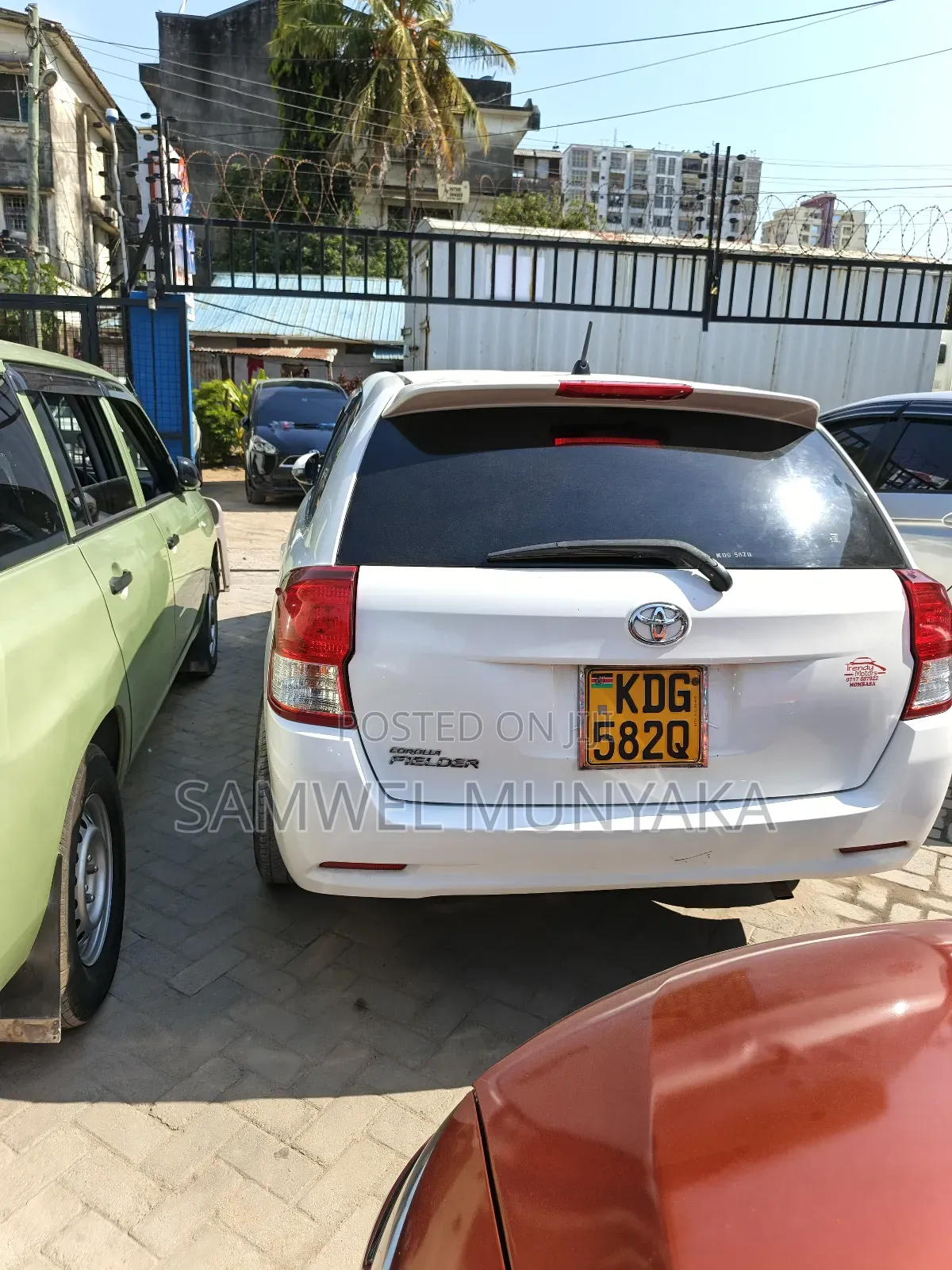 Toyota Corolla Fielder 1.5 Petrol FWD 2015 Pearl