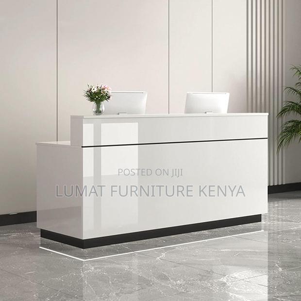 Modern 1.6m Reception Office Desk - main view
