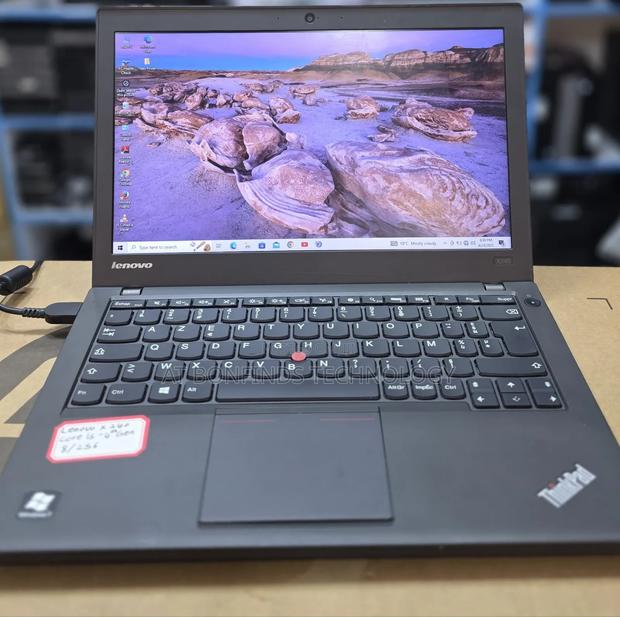 Laptop Lenovo ThinkPad X240 8GB Intel Core I5 SSD 256GB - thumbnail 2