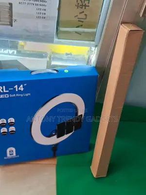 Rl14 Led Studio Ring Light For Portraits, Makeup & Live Videos