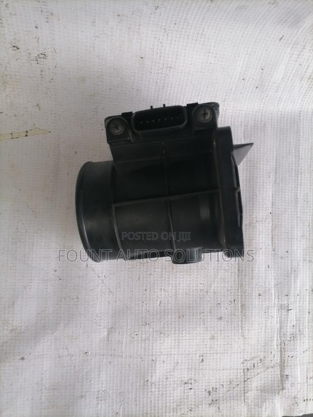 Mass Air Flow Sensor Mitsubishi Pajero - thumbnail 2