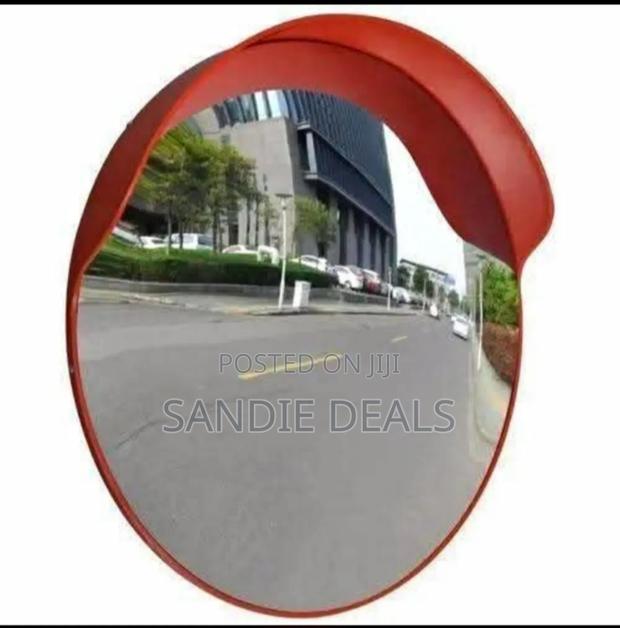 Wide-angle Mirror