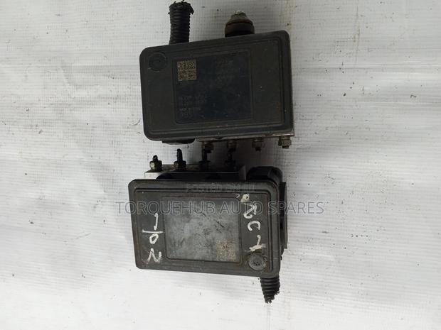 Nissan Note 2012 Abs Pump - thumbnail 2