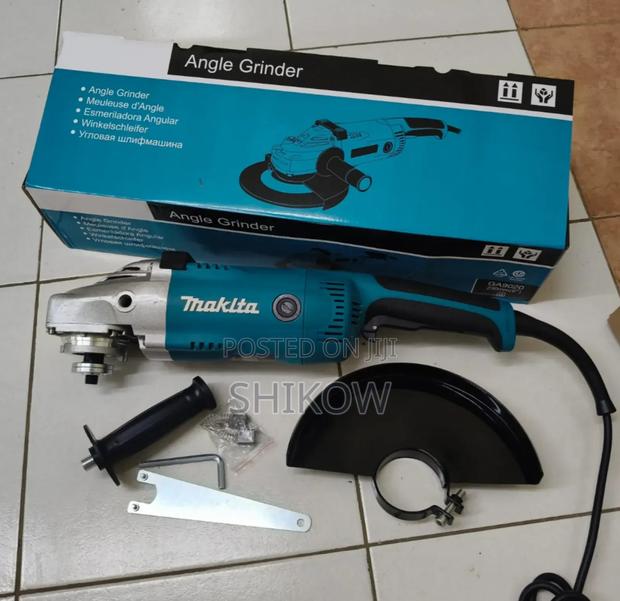 Makita 9" Angle Grinder
