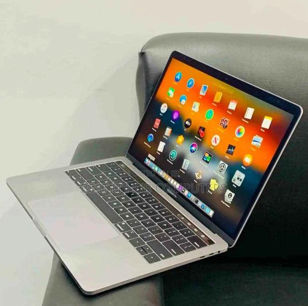 Laptop Apple MacBook Pro 2019 32GB Intel Core I7 SSD 1T - thumbnail 4