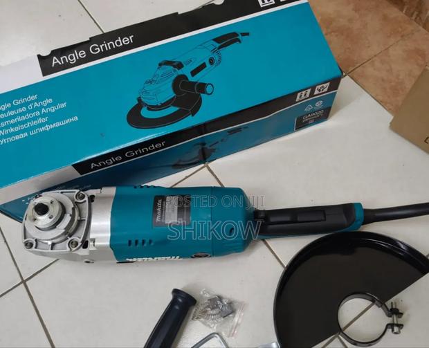 Makita 9 Inch Corded Angle Grinder