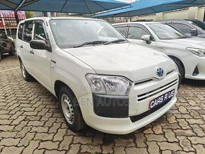 Toyota Probox 1.5 Hybrid DX 2019 White