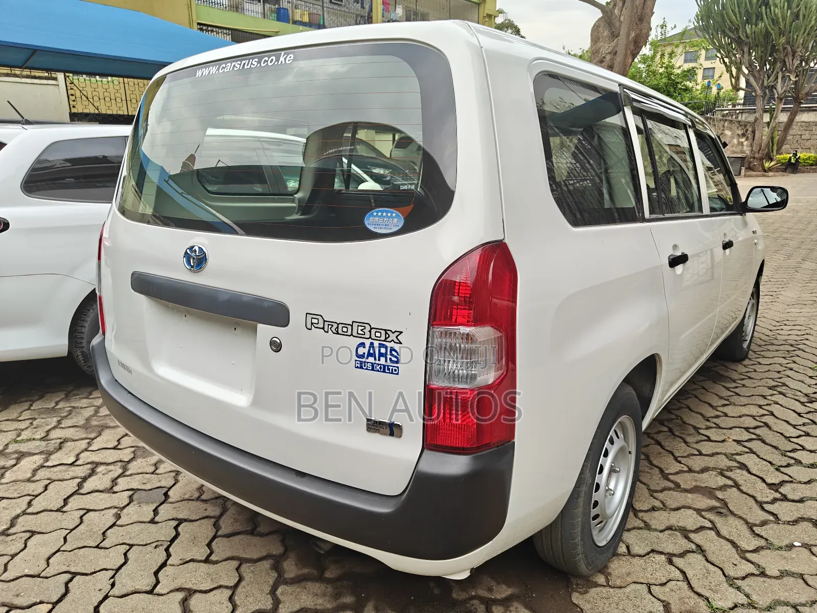 Toyota Probox 1.5 Hybrid DX 2019 White