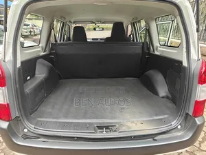 Toyota Probox 1.5 Hybrid DX 2019 White