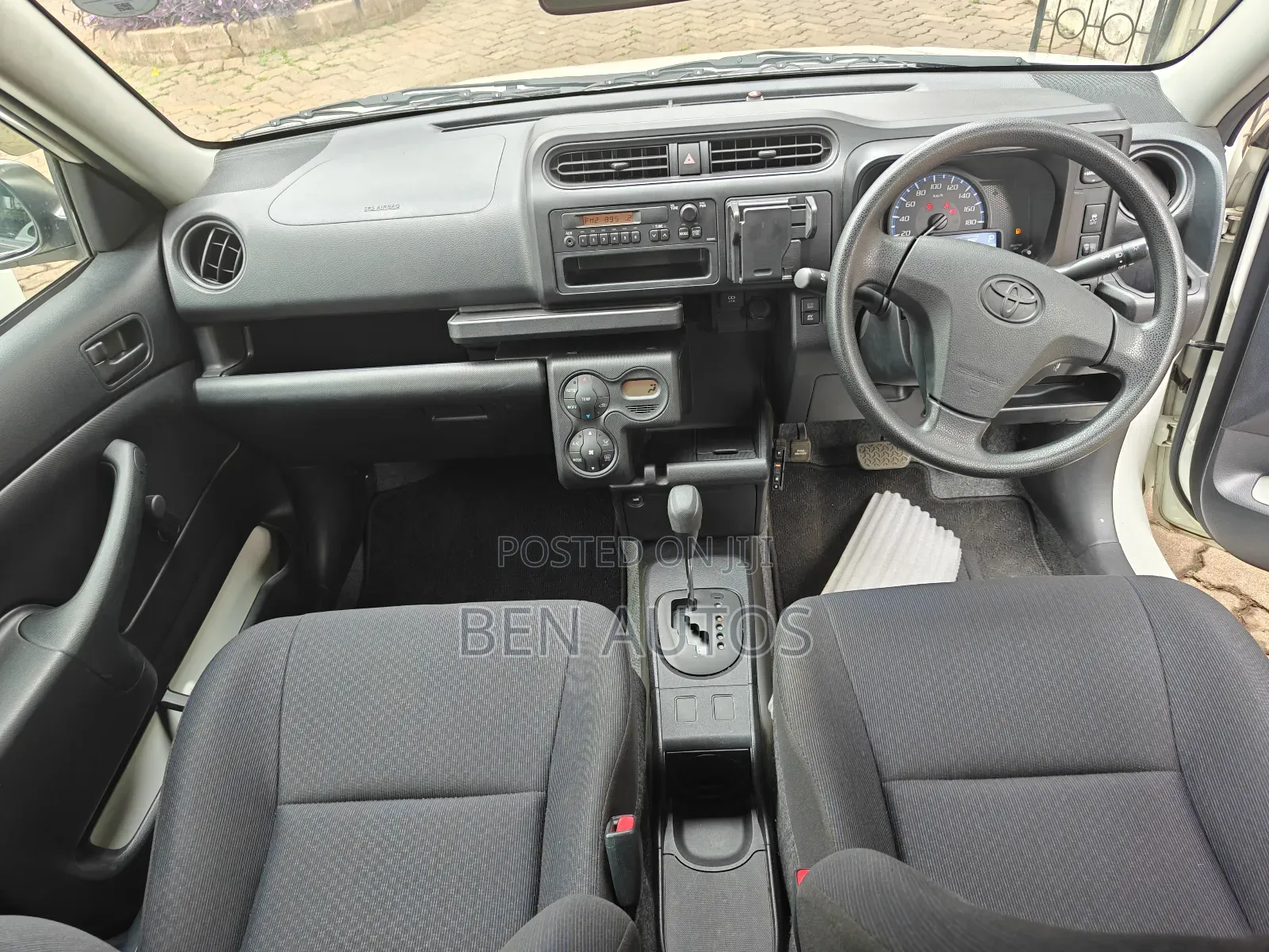 Toyota Probox 1.5 Hybrid DX 2019 White