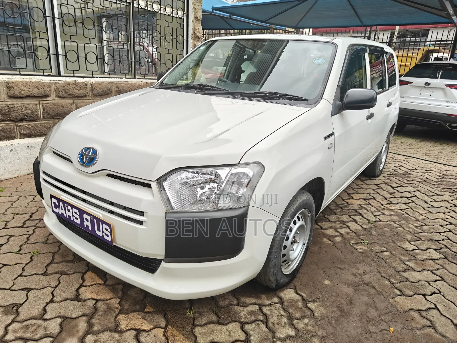 Toyota Probox 1.5 Hybrid DX 2019 White