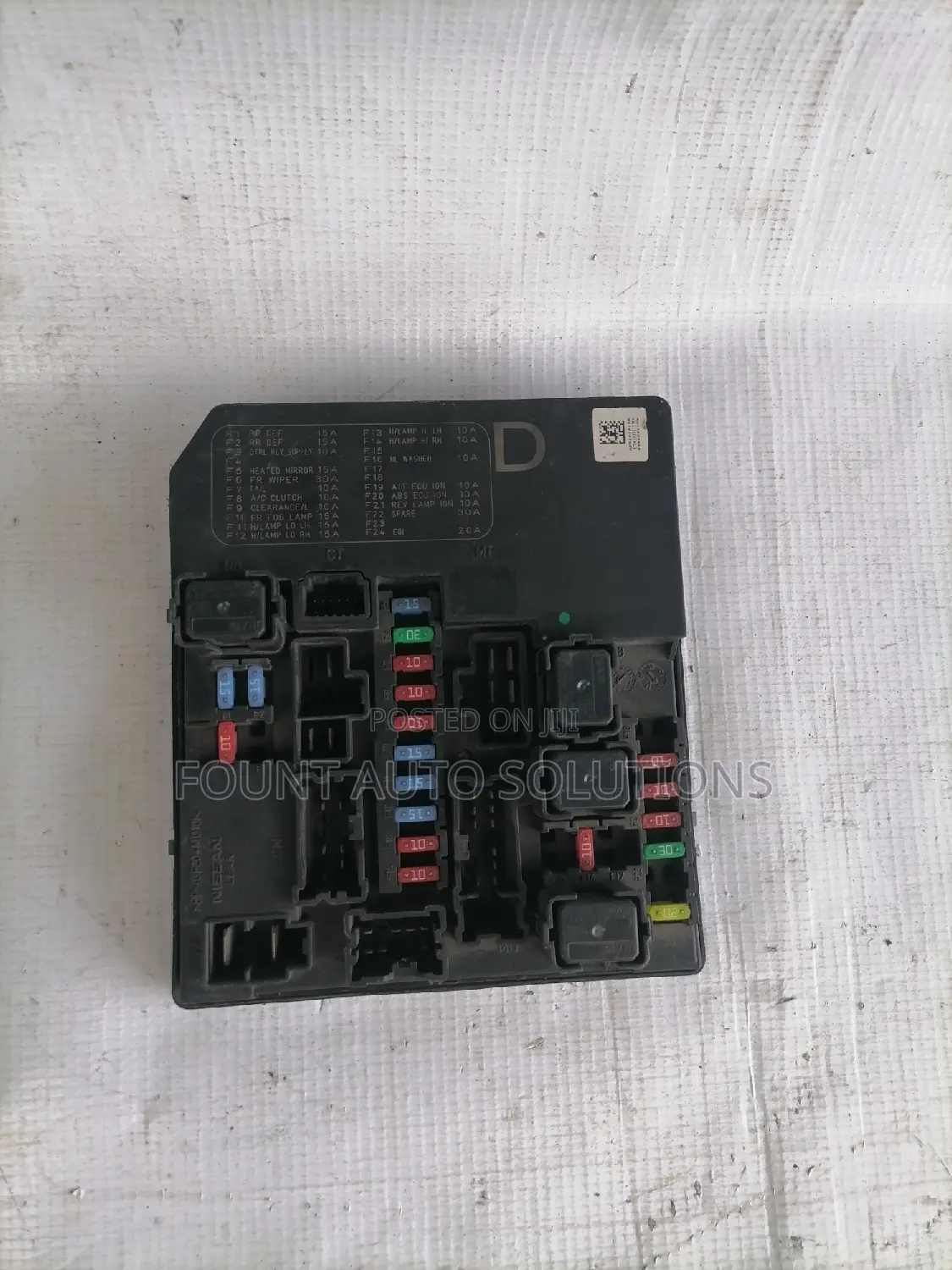 Fusebox Nissan Navara