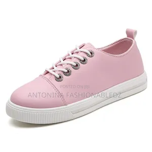 Ladies Wipe and Go Sneakers