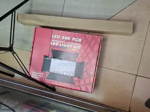 U800 RGB Light