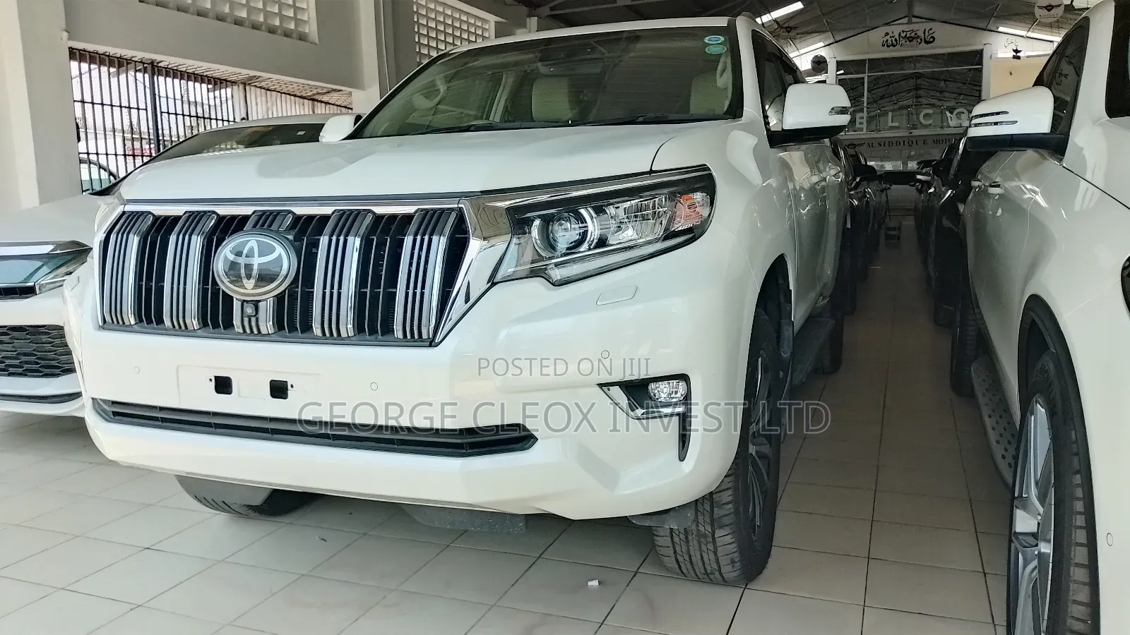 Toyota Land Cruiser Prado 2019 White