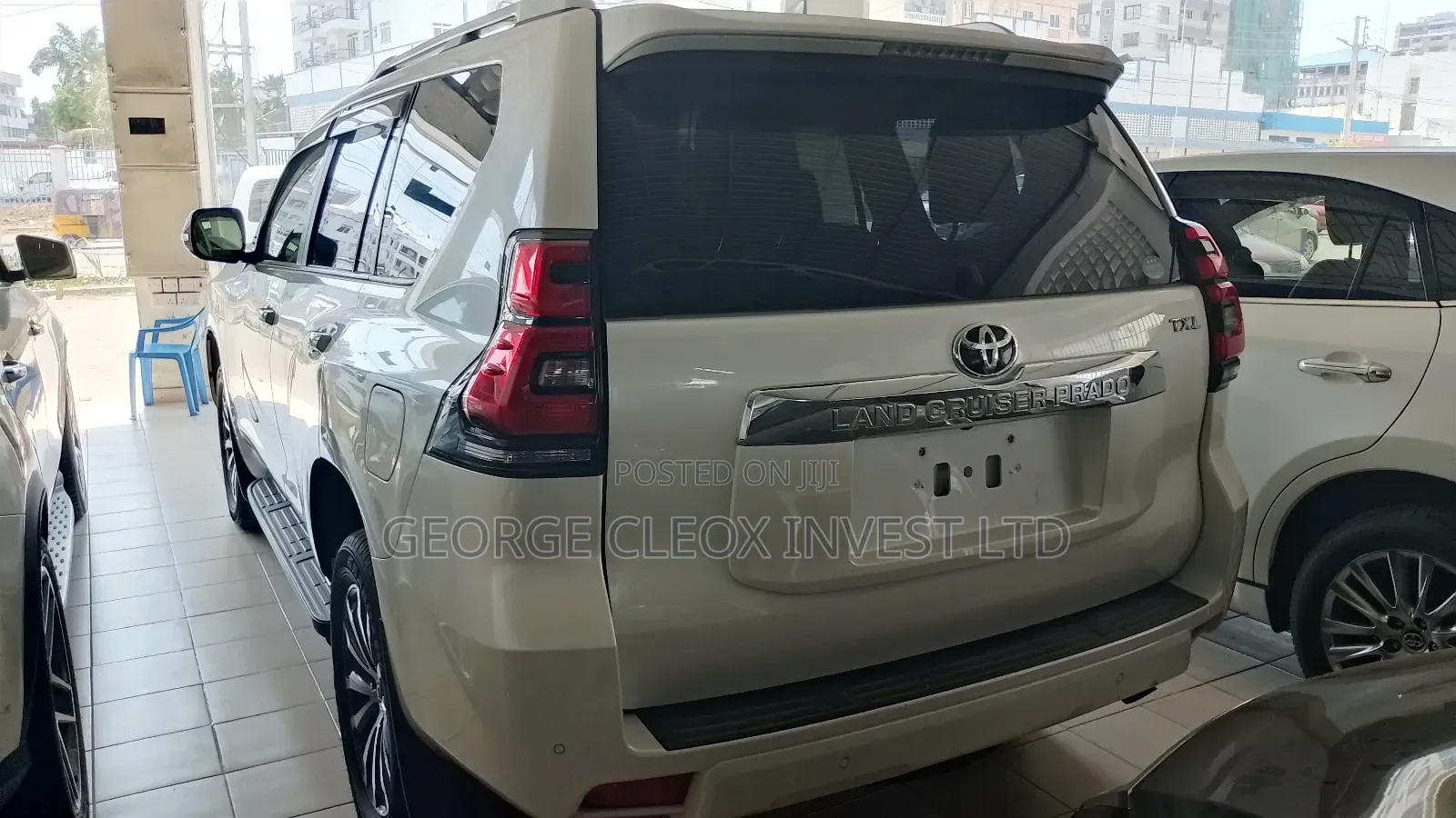 Toyota Land Cruiser Prado 2019 White