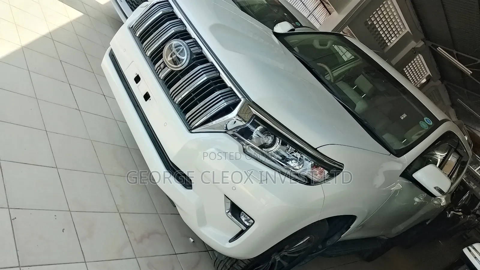 Toyota Land Cruiser Prado 2019 White